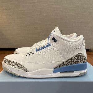 Air Jordan 3 Retro UNC. NEW! Box + Original Receipt. Size 13.